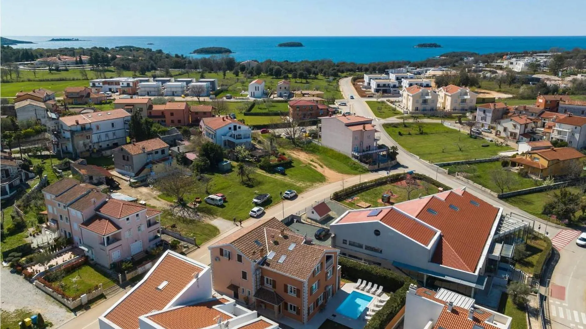 Villa Leon Funtana Holiday home