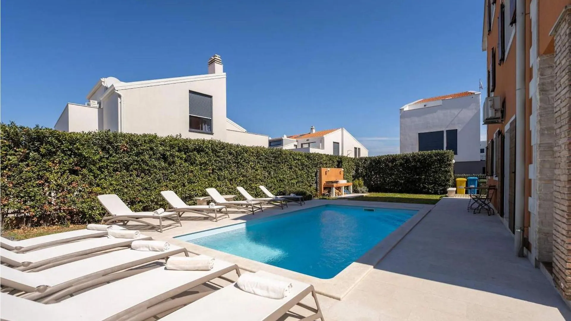 Villa Leon Funtana Holiday home